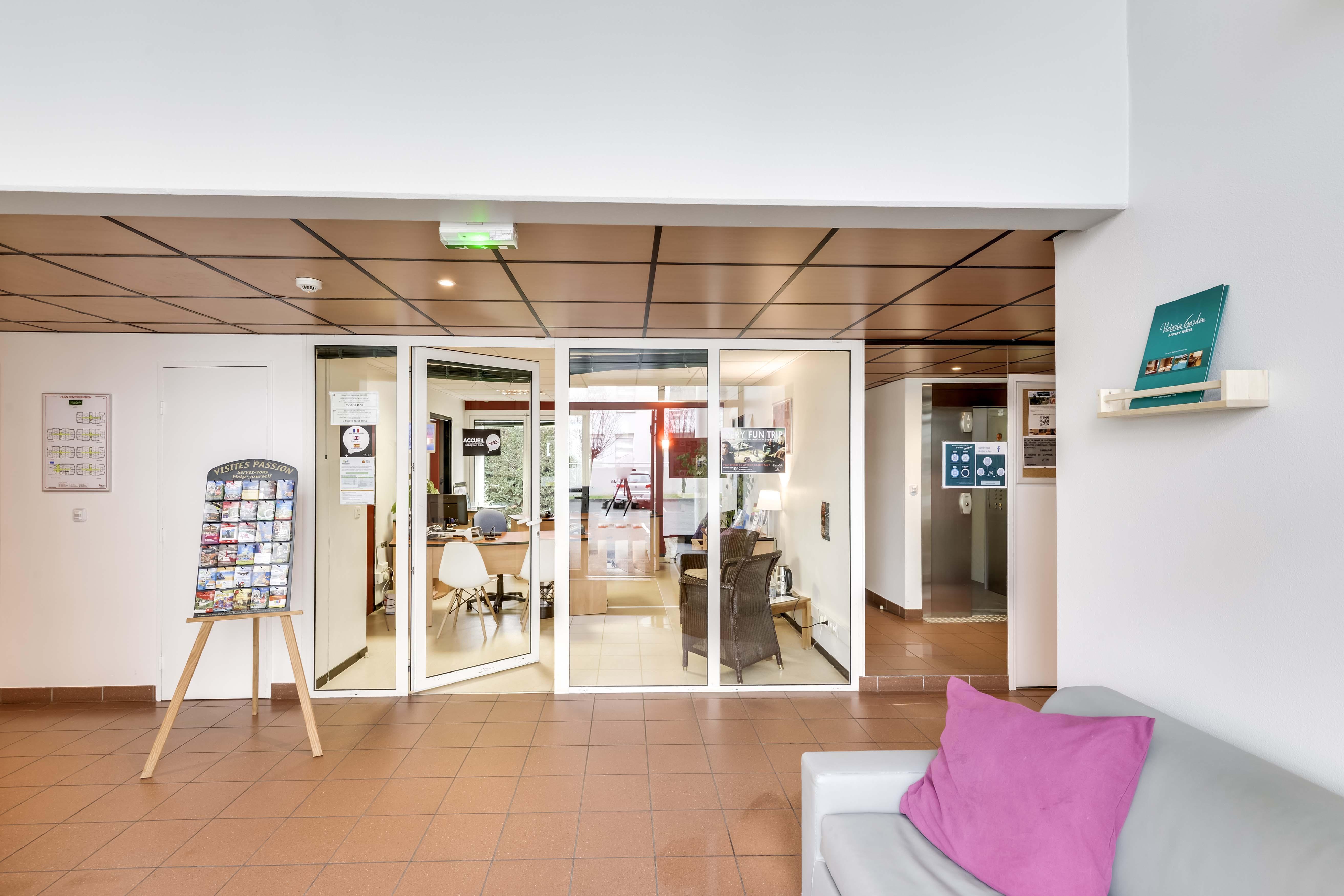 Appart'Hotel Victoria Garden Pau Eksteriør billede